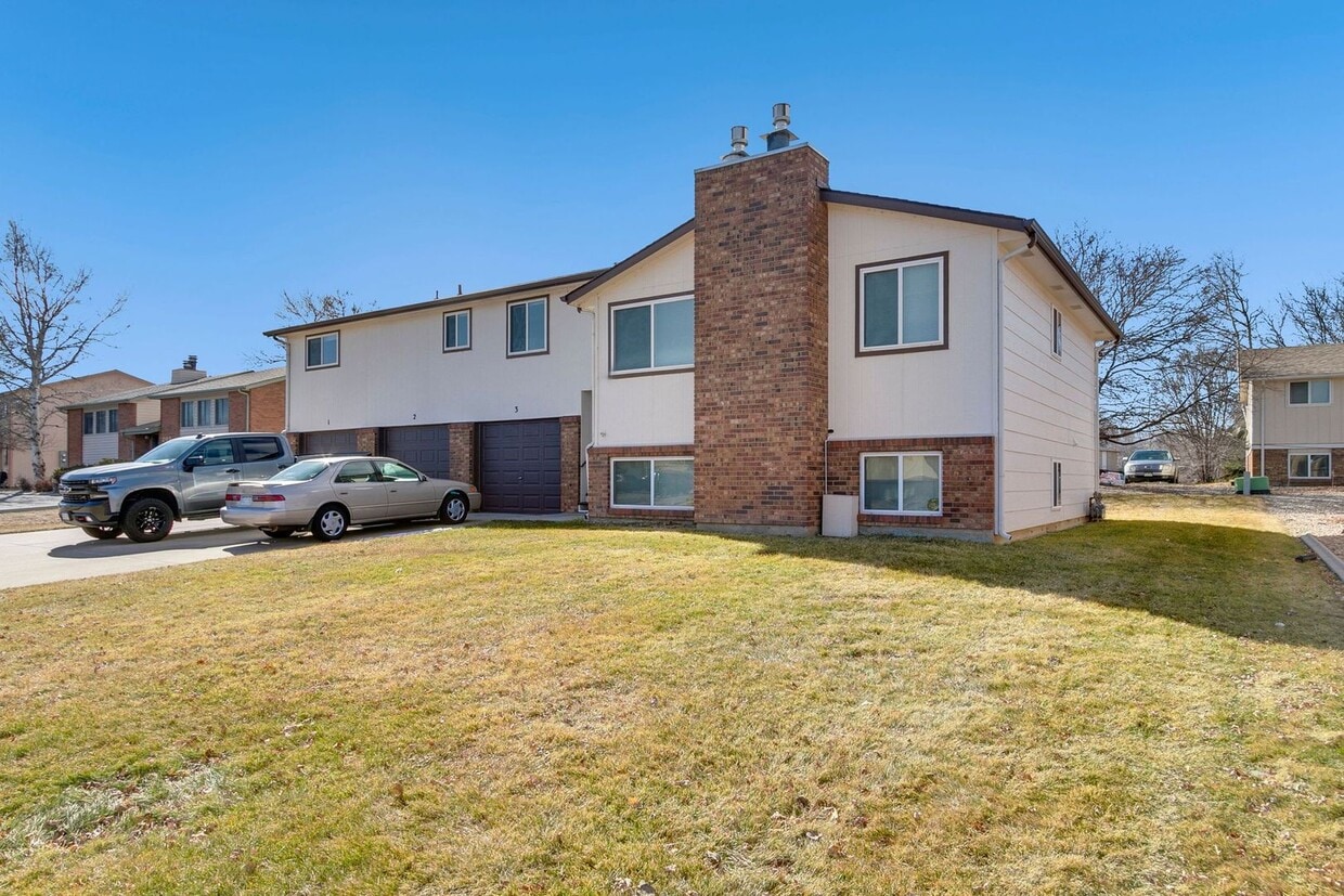 151 Glenda Dr Unit 151 Glenda Dr, 1, Loveland CO 80537, Loveland, CO