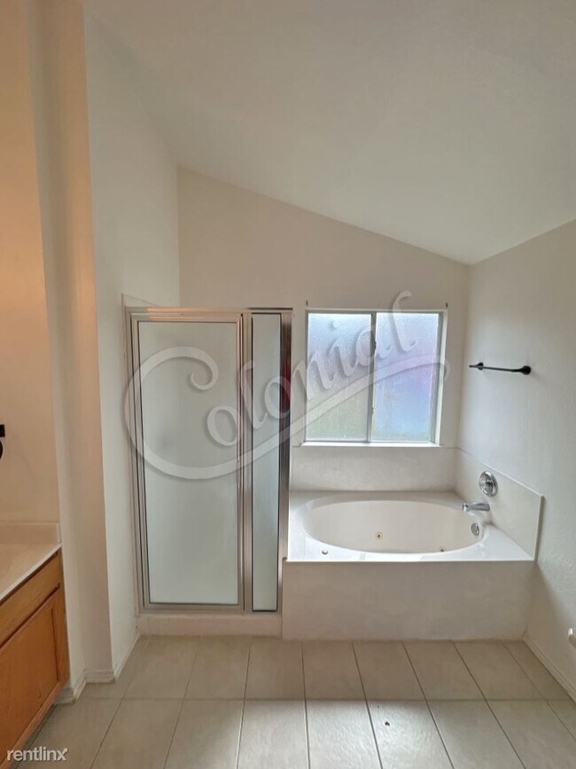 Building Photo - 3 br, 2 bath House - 4704 Sydney Harbour Ct