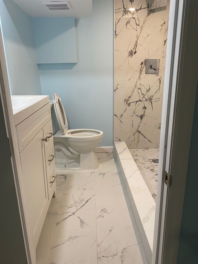 bathroom - 190 E 3rd St