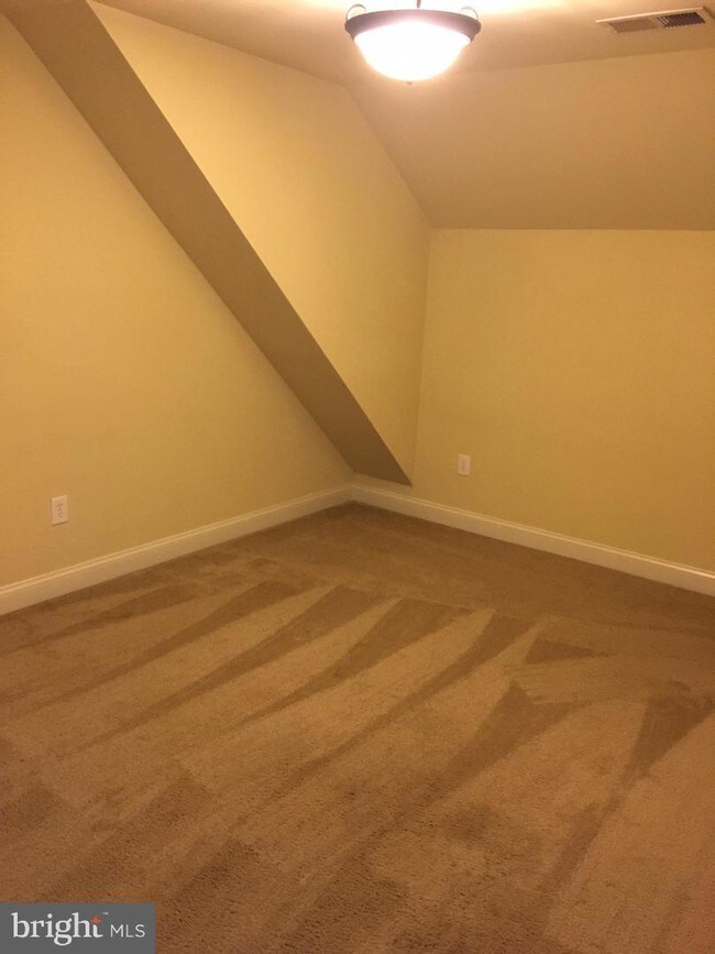 Building Photo - 14160 Shelby Cir