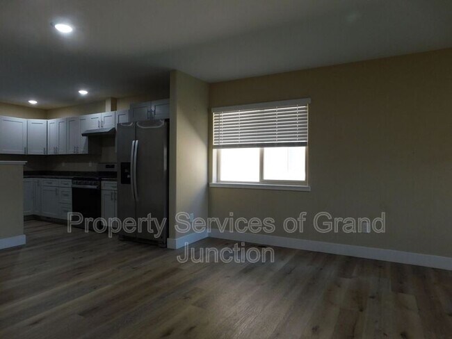 Building Photo - 1705 N 7th St