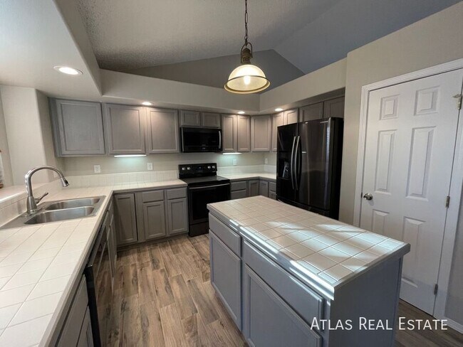 Foto del edificio - 4920 Braddock Dr