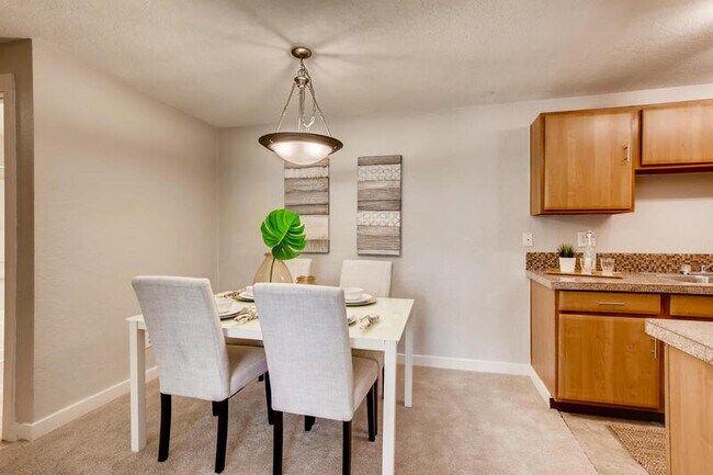 Building Photo - 16817 Larch Way