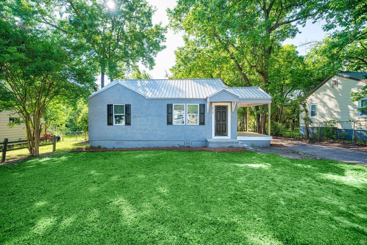 Primary Photo - Adorable Two Bedroom House in Augusta!