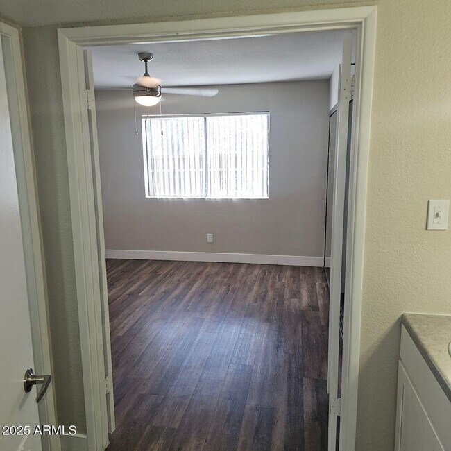 Foto del edificio - 12231 N 19th St