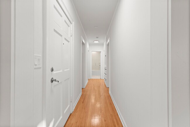 Foto del edificio - 518 N Genesee Ave