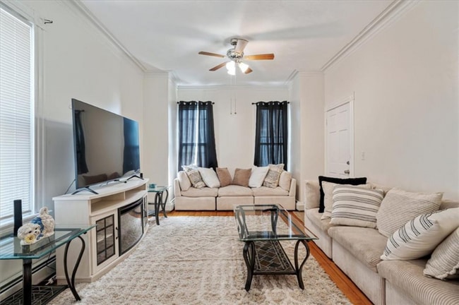 Building Photo - 249-251 Orms St