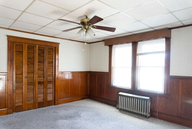 Building Photo - 474 Western Ave