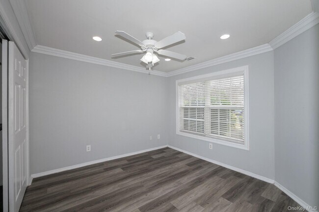 Building Photo - 156 Overlook Dr