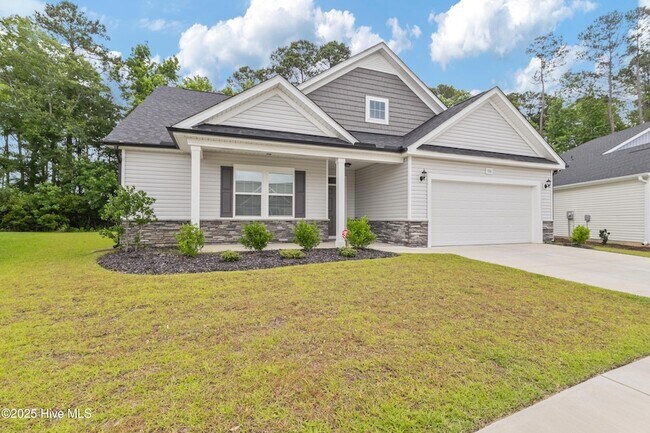 Foto del edificio - 570 Tullimore Ln