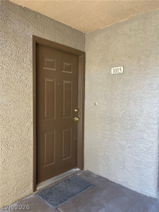 Building Photo - 2200 S Fort Apache Rd