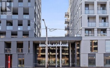 Building Photo - 500-500 Wilson Ave