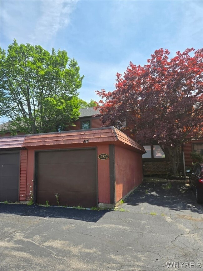 Building Photo - 1283 Peppertree Dr