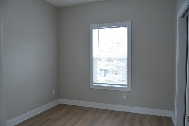 Foto del edificio - 3903 Winthrop Ave