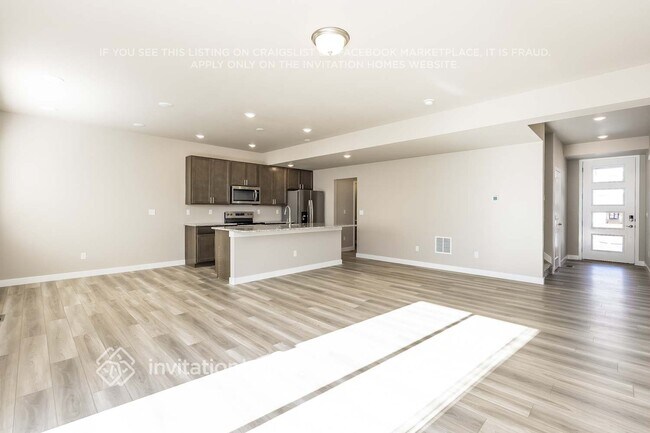 Foto del edificio - 13563 Arriba Dr