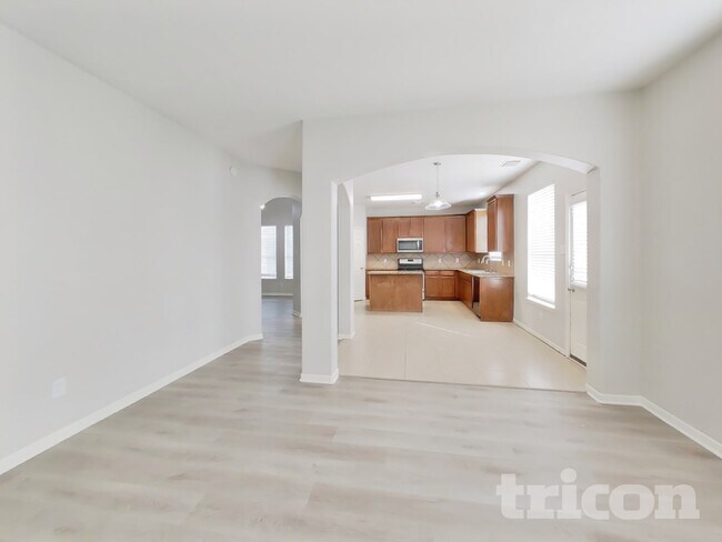 Foto del edificio - 21526 Lovis Way