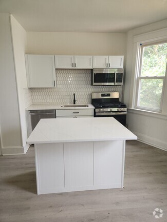 Building Photo - 4539 Smith Rd