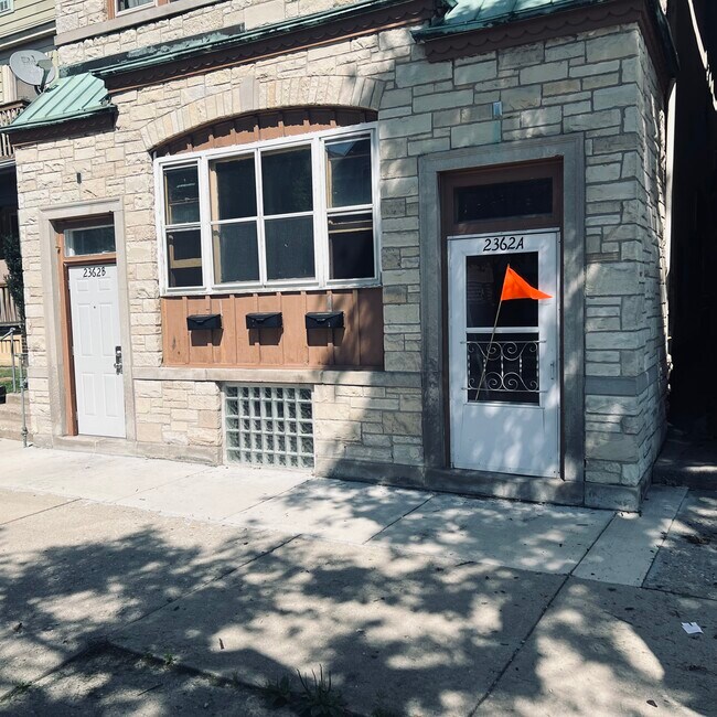 Building Photo - 2362 S 9th St