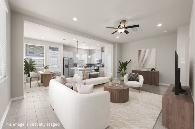 Foto del edificio - 308 N Spotted Fern Dr