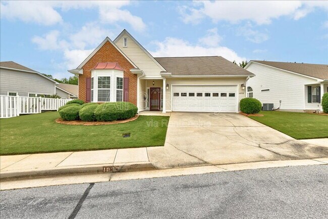Foto del edificio - 1033 Pinehurst Dr