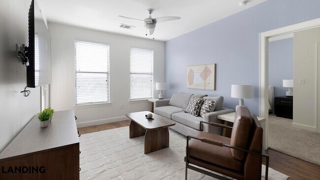Foto del edificio - 5275 Town and Country Blvd