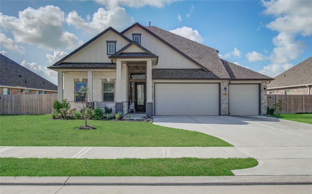 15014 Gulfstream Park Ave, Mont Belvieu, TX 77523 House Rental in