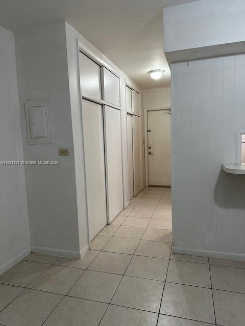 Foto del edificio - 6580 Santona St