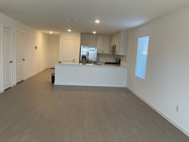 Foto del edificio - 1627 Birch Wood Dr