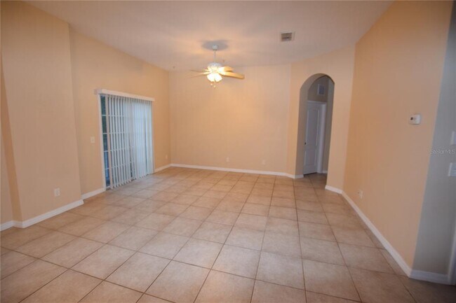 Building Photo - 15326 Oak Apple Ct