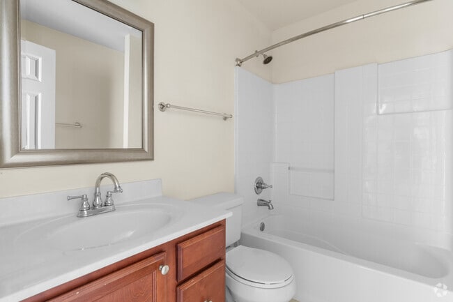 1 dormitorio, 1 baño - 650 pies cuadrados - Baño - Westgate Apartments