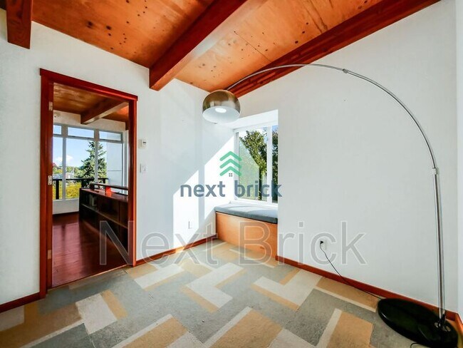 Foto del edificio - 4015 Letitia Ave S