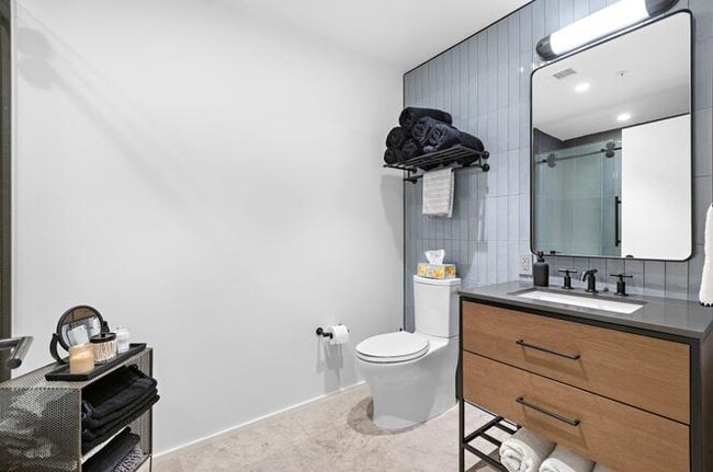 Building Photo - NJRRT