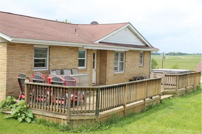 Building Photo - 67400 Plainfield Rd