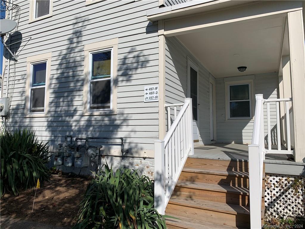 Foto principal - 497 Roosevelt Dr