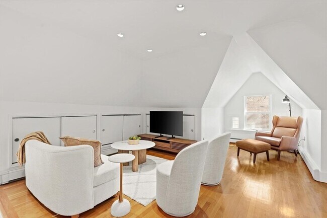 Foto del edificio - 1426 Cambridge St