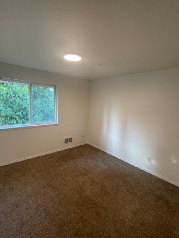 Building Photo - 17810 60th Ave W
