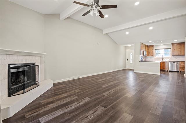 Foto del edificio - 1117 Bellmont Ct