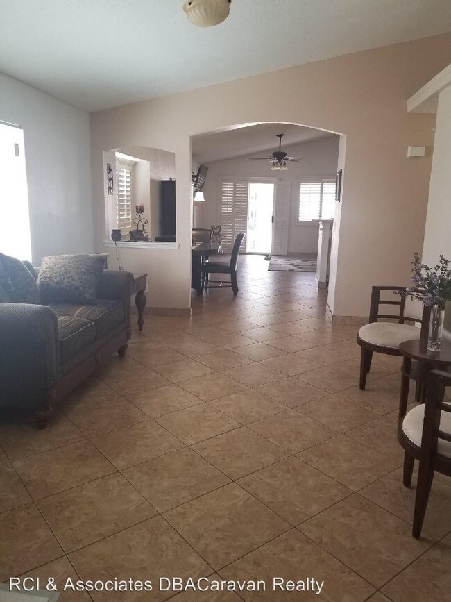 Foto del edificio - 4 br, 2 bath House - 14025 Peter Noyes