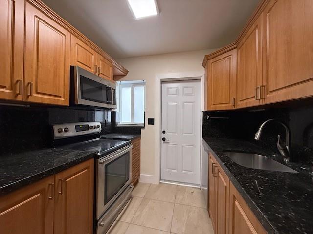 Foto del edificio - 1621 NE 16th Terrace