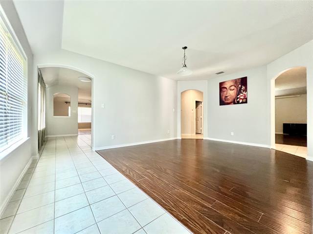 Building Photo - 5451 Childress Dr