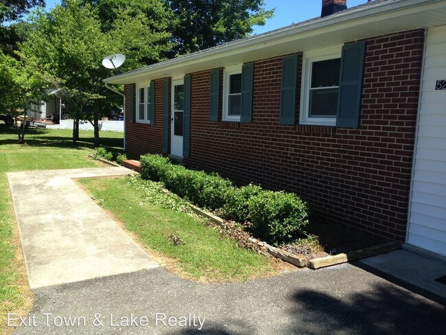 Foto del edificio - 5250 Blackridge Rd