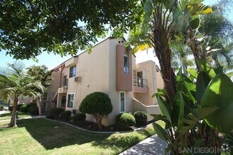 Building Photo - 10895 Camino Ruiz