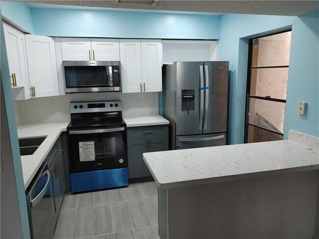 Foto del edificio - 11903 NW 11th St