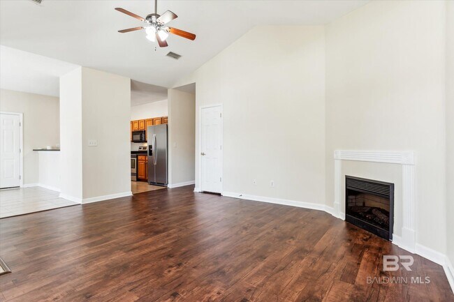 Building Photo - 1105 Sloane Cove