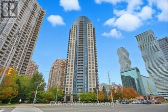 Building Photo - 330 Burnhamthorpe Rd W