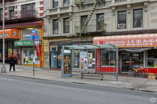 Building Photo - 3820-3826 Broadway