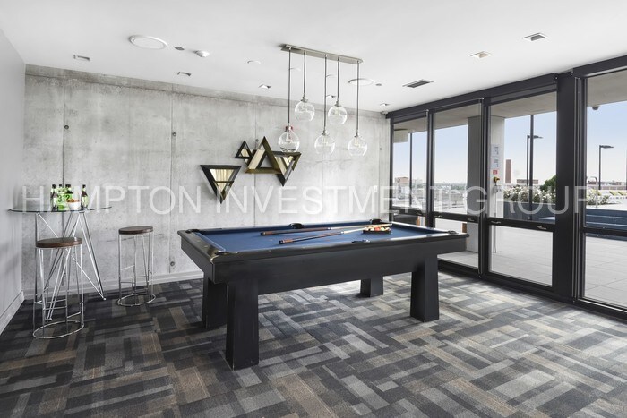Primary Photo - Gorgeous 1 Bedroom in South Loop Neighborhood