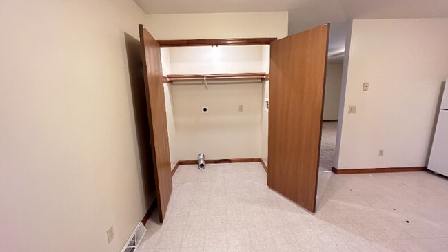 Foto del edificio - 1941 Western Ave