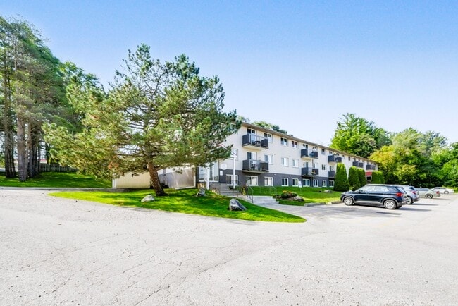 Building Photo - 11th Avenue Apartments