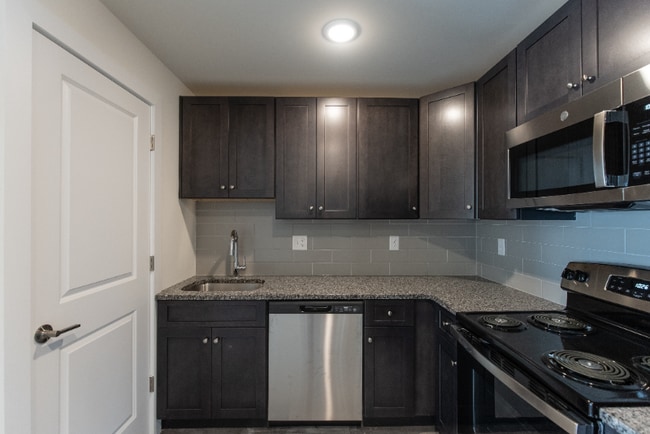 Foto del edificio - 3209 Spring Garden St